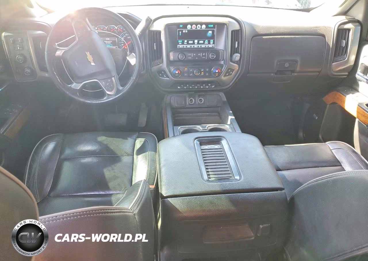 2019 Chevrolet Silverado K2500 High Country VIN:1GC1KUEY5KF135415 - 8