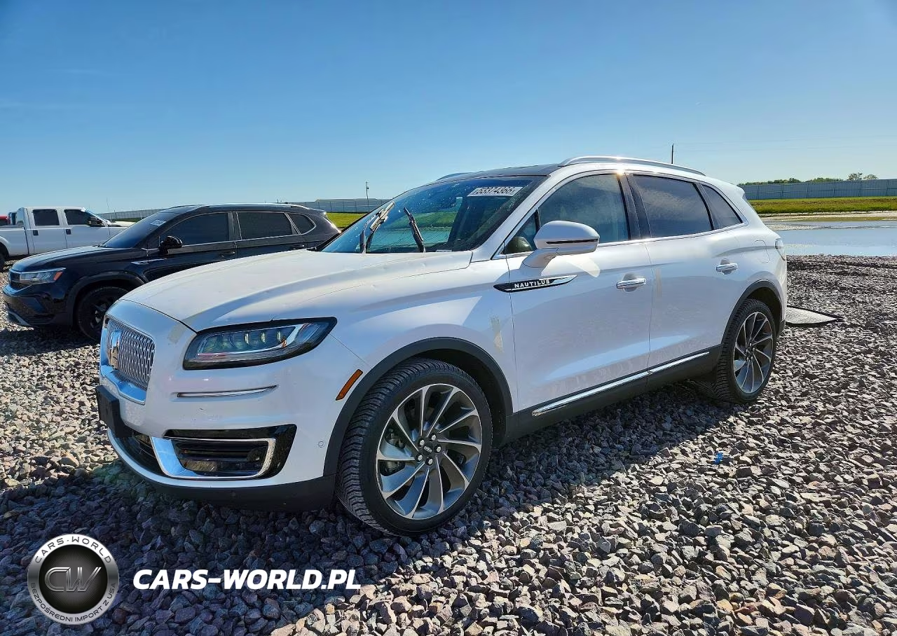2019 Lincoln Nautilus Reserve
