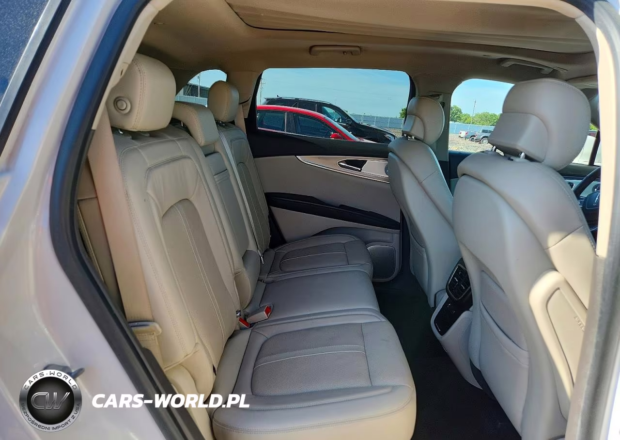 2019 Lincoln Nautilus Reserve VIN:2LMPJ8L93KBL41947 - 11