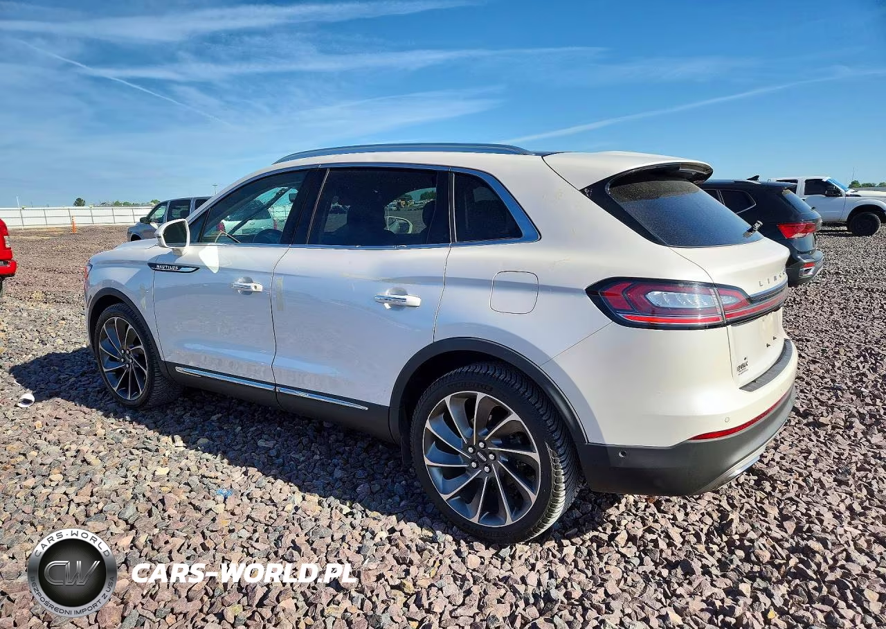 2019 Lincoln Nautilus Reserve VIN:2LMPJ8L93KBL41947 - 2
