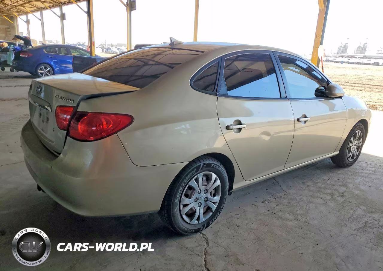 2010 Hyundai Elantra Gls VIN:KMHDU4ADXAU914681 - 3