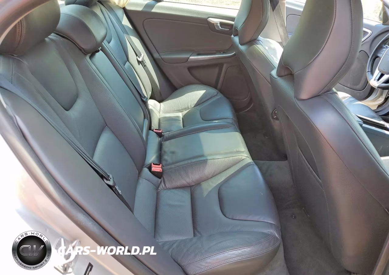2014 Volvo S60 T5 VIN:YV1612FH0E1280546 - 10