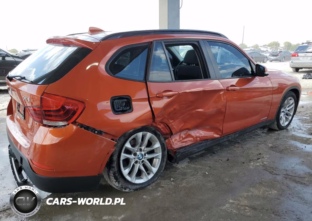 2015 BMW X1 xDrive28I VIN:WBAVL1C51FVY26469 - 3