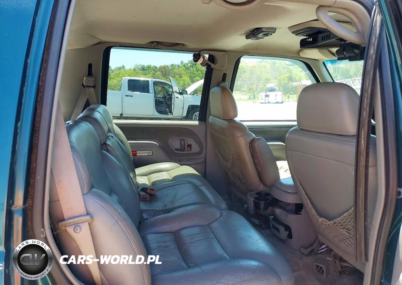 1997 Chevrolet Tahoe K1500 VIN:1GNEK13R1VJ440432 - 11