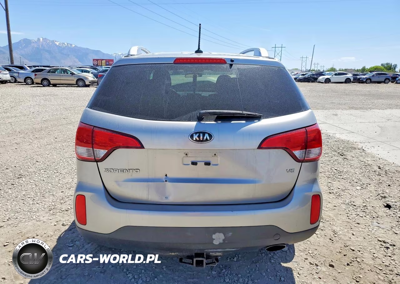 2015 Kia Sorento Lx VIN:5XYKTDA70FG659900 - 6