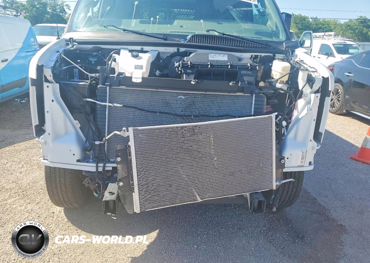 2025 Chevrolet Express 2500 Cargo Delivery Van VIN:1GCWGAFP751260425 - 12