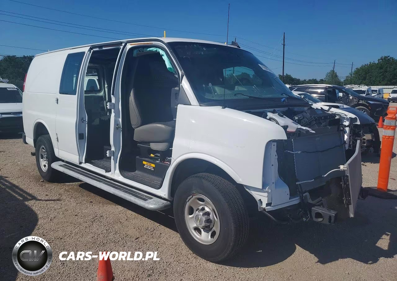 2025 Chevrolet Express 2500 Cargo Delivery Van VIN:1GCWGAFP751260425 - 4