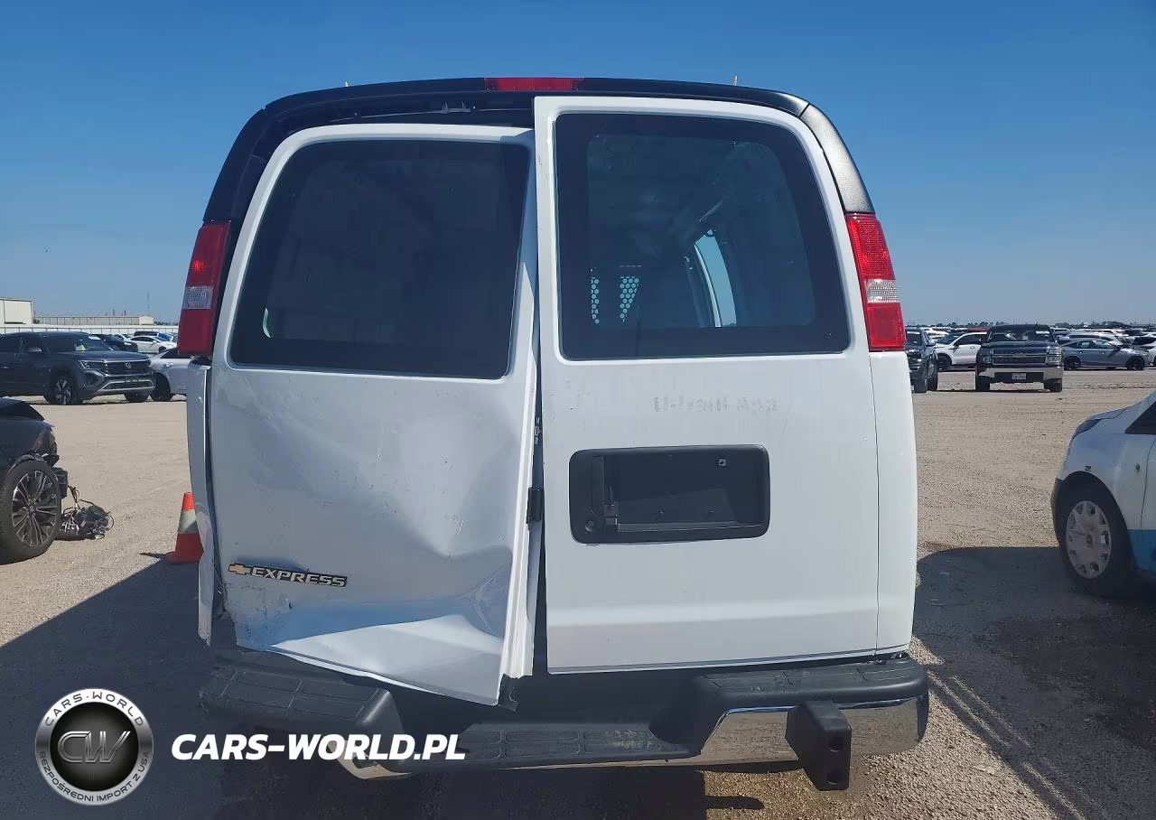 2025 Chevrolet Express 2500 Cargo Delivery Van VIN:1GCWGAFP751260425 - 6