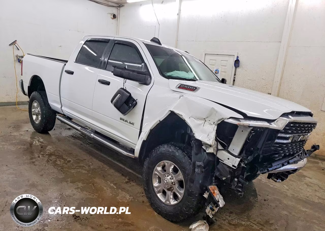 2024 Ram 2500 Big Horn VIN:3C6UR5DJ1RG365147 - 4