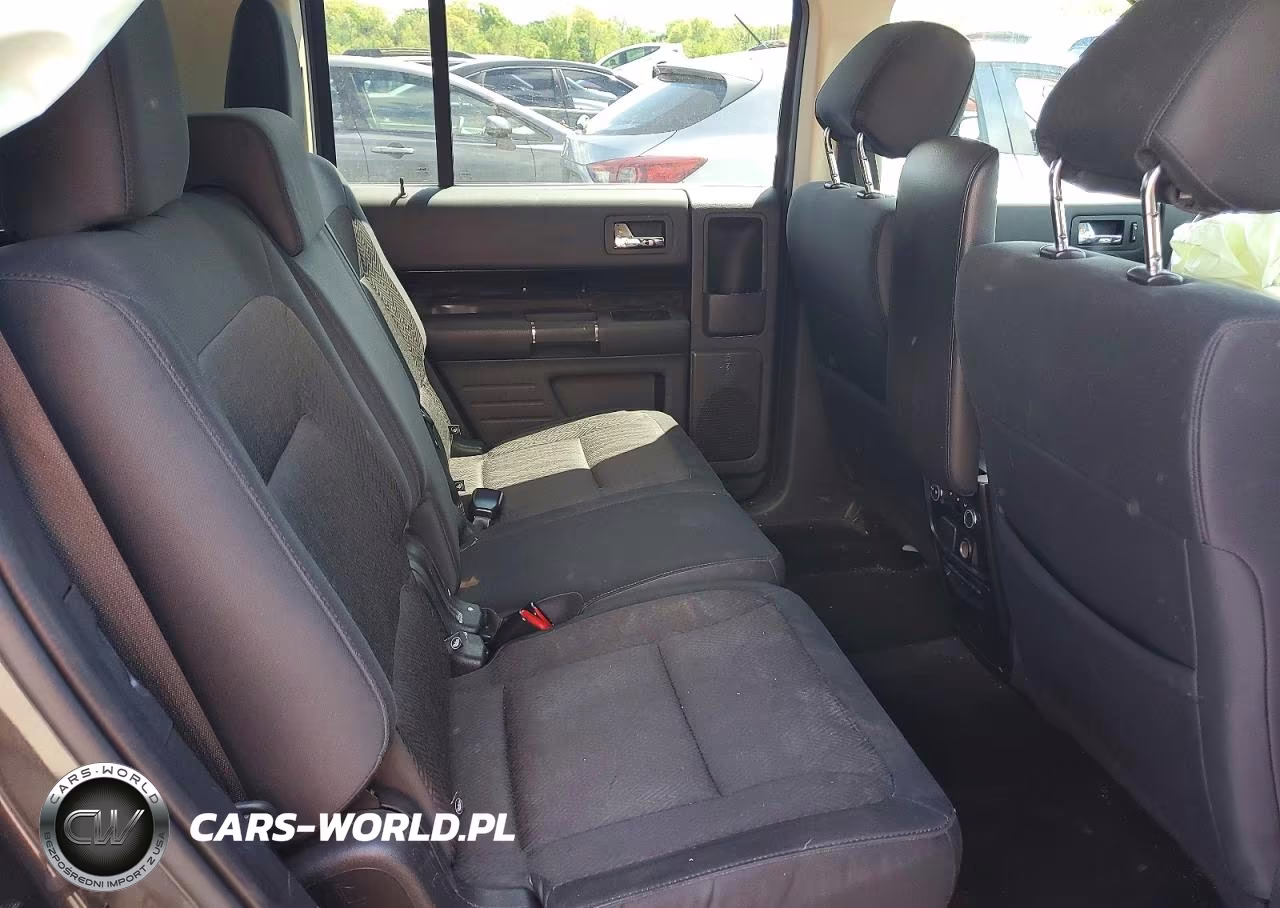 2018 Ford Flex Sel VIN:2FMHK6C88JBA10367 - 11