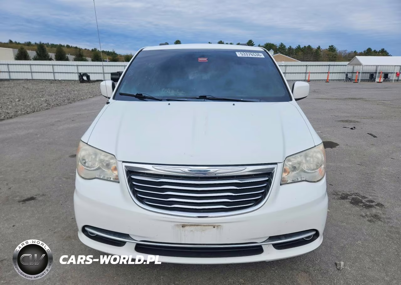 2014 Chrysler Town & Country Touring VIN:2C4RC1BG8ER138381 - 5