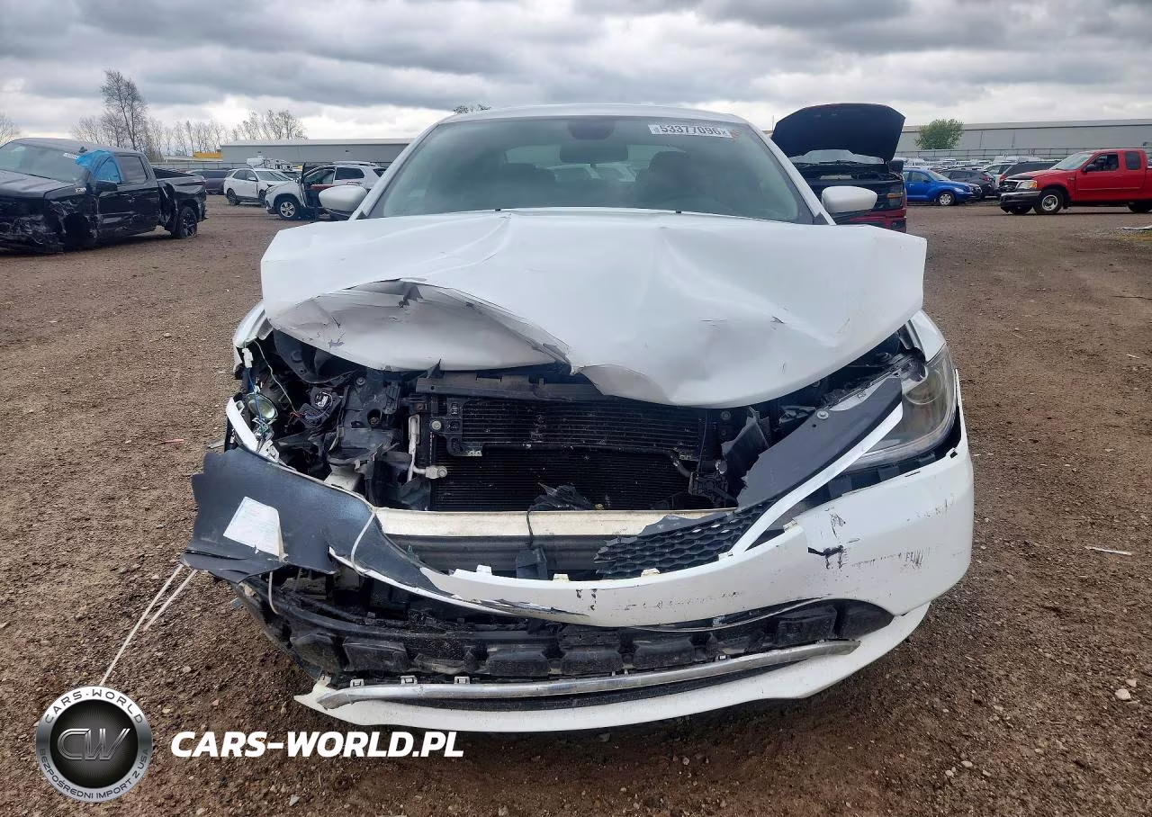2016 Chrysler 200 Limited VIN:1C3CCCAB9GN123741 - 5