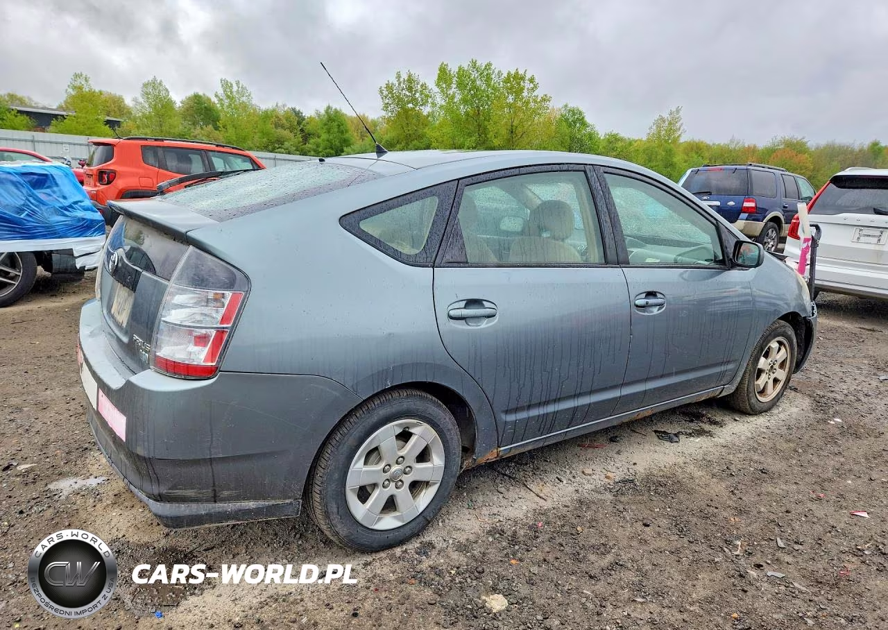 2005 Toyota Prius Base VIN:JTDKB20U353113531 - 3