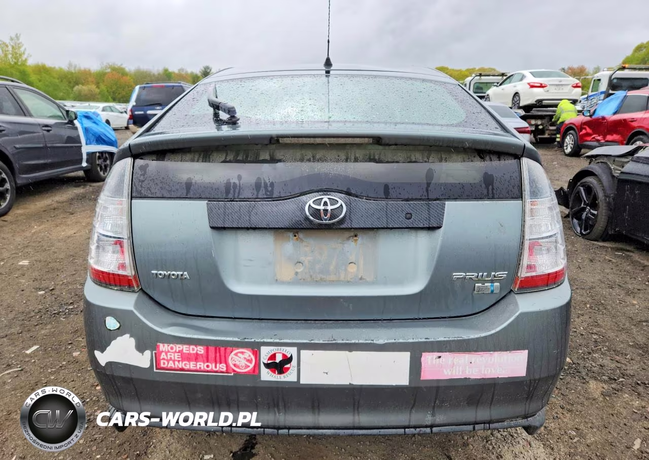 2005 Toyota Prius Base VIN:JTDKB20U353113531 - 6