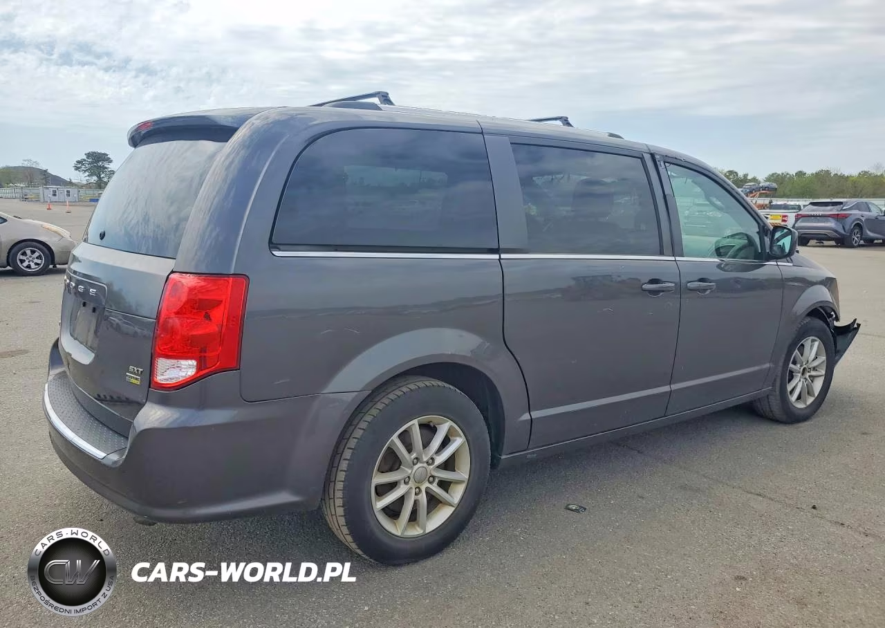 2019 Dodge Grand Caravan Sxt VIN:2C4RDGCG6KR798168 - 3