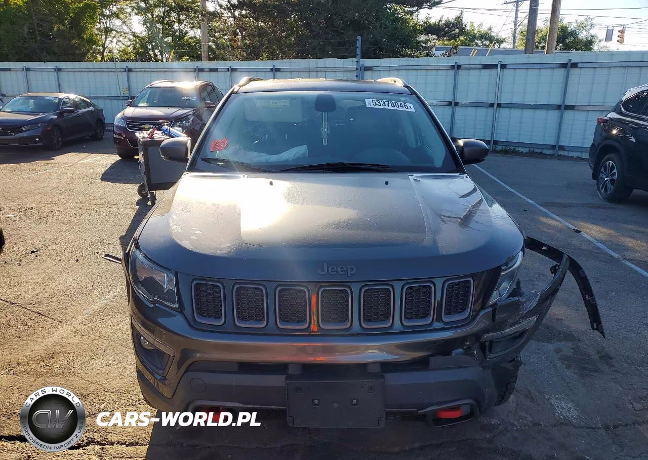 2019 Jeep Compass Trailhawk VIN:3C4NJDDB4KT775798 - 5