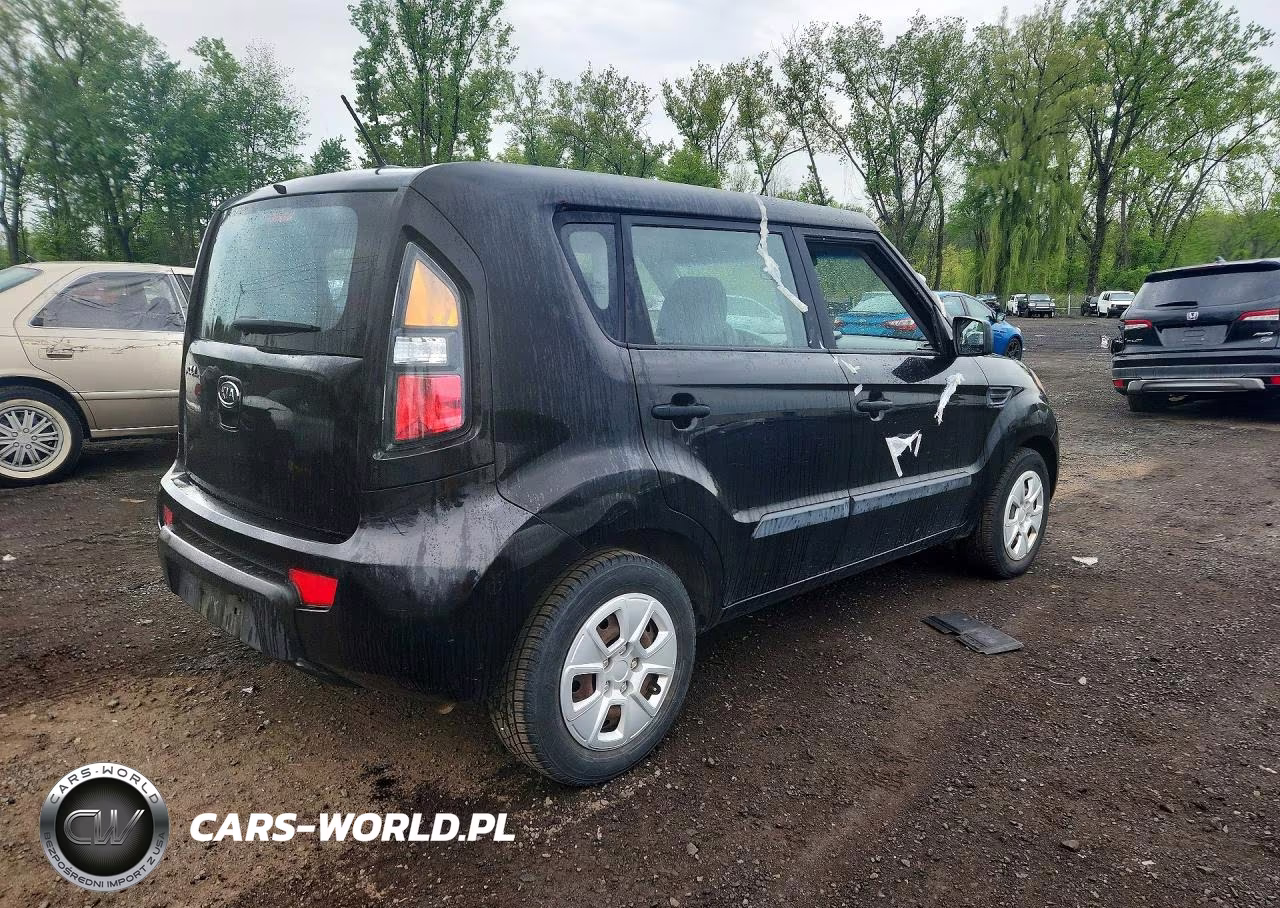 2011 Kia Soul Base VIN:KNDJT2A13B7236022 - 3