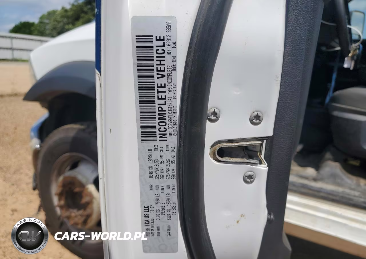 2018 Ram 5500 VIN:3C7WRNFLXJG157341 - 12