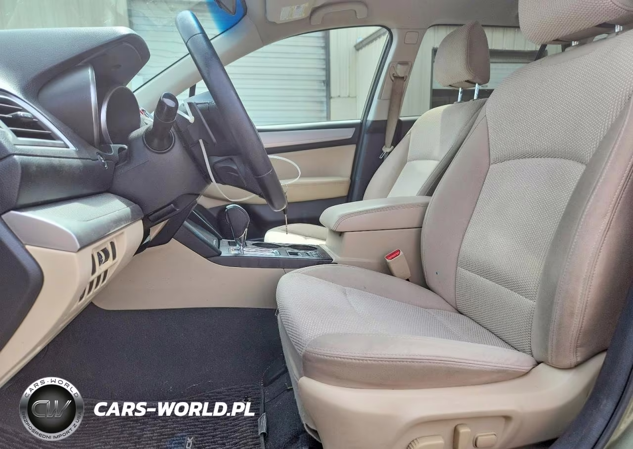 2017 Subaru Outback 2.5I Premium VIN:4S4BSACCXH3220637 - 7