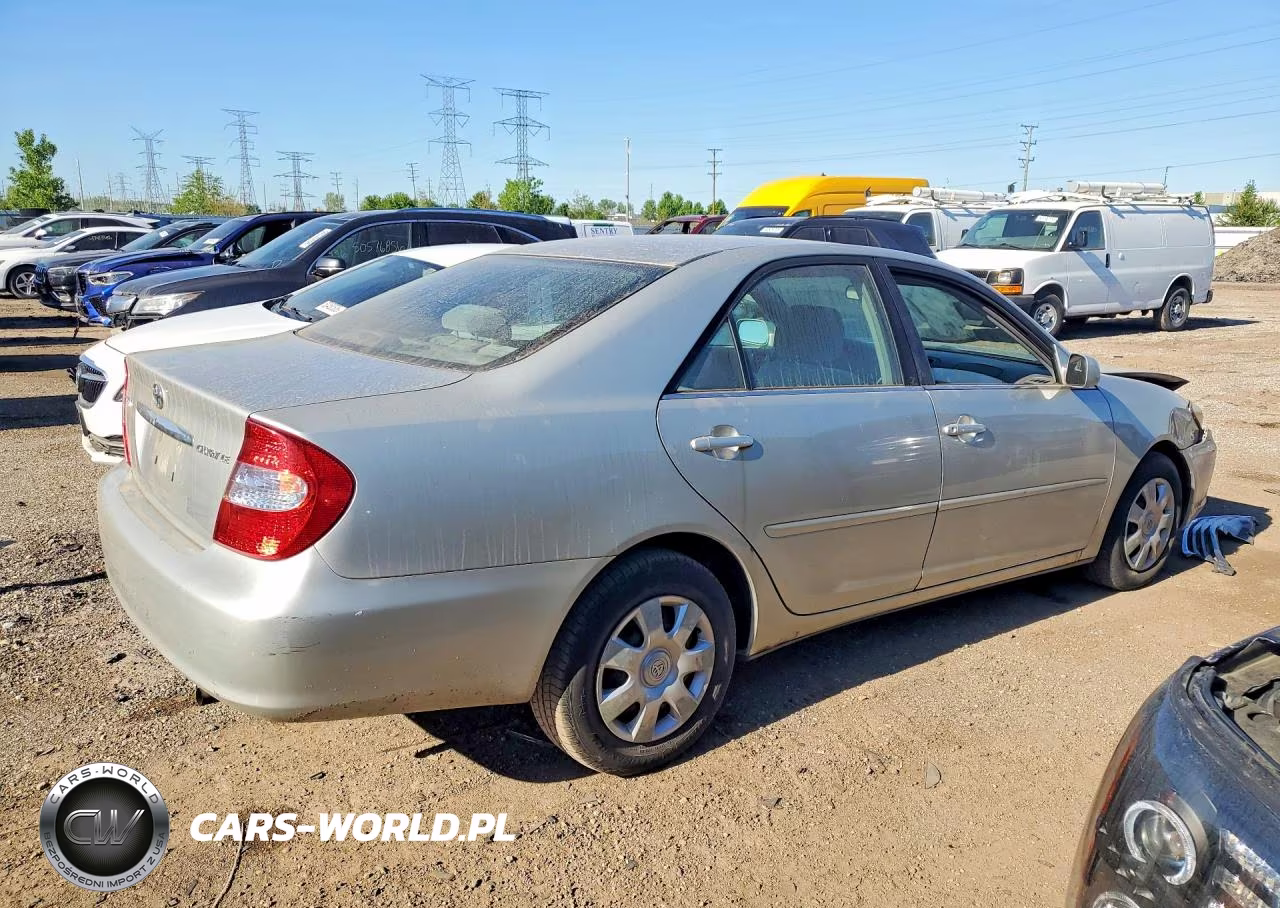 2003 Toyota Camry Le VIN:4T1BE32K63U676228 - 3
