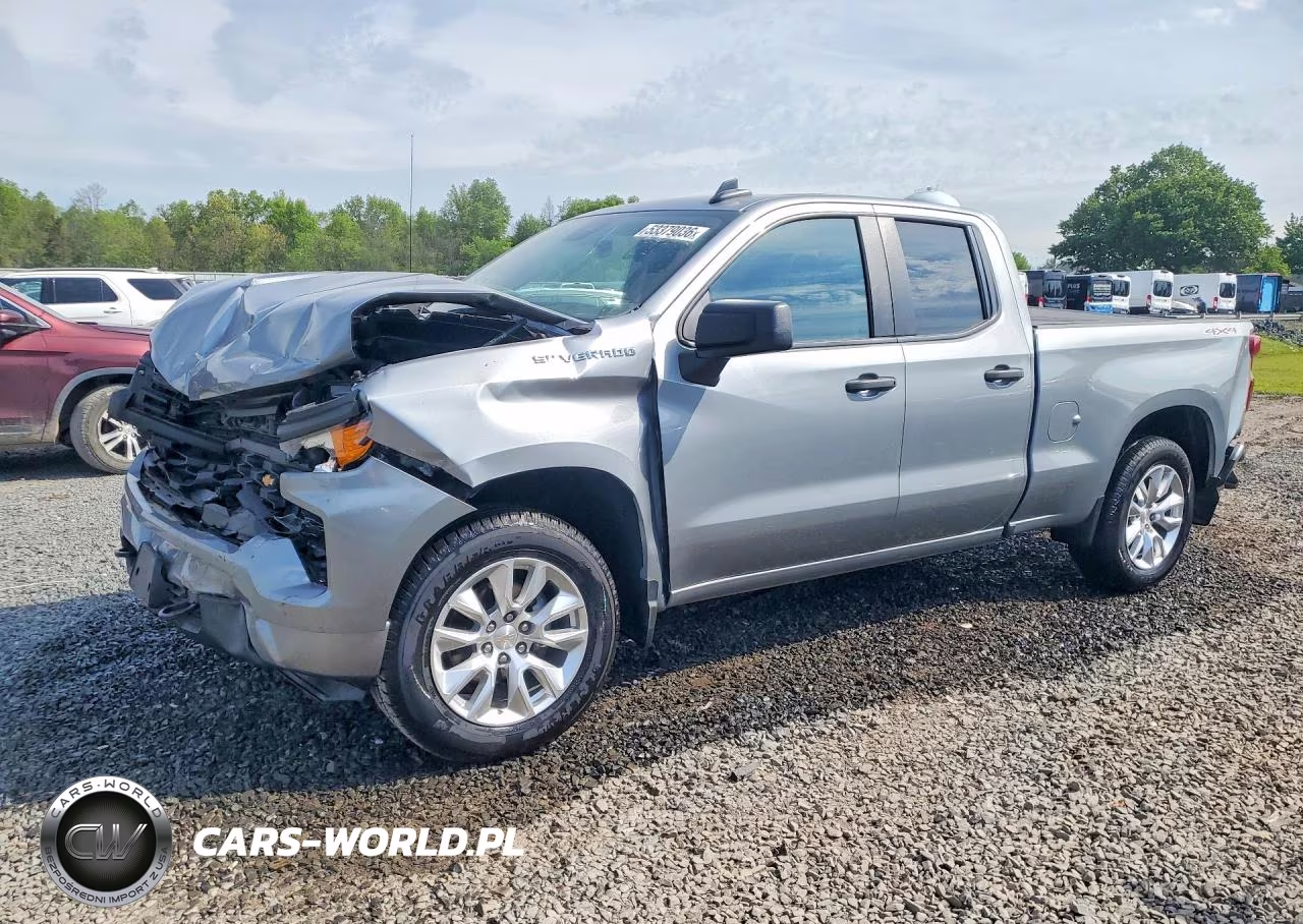 2024 Chevrolet Silverado K1500 Custom
