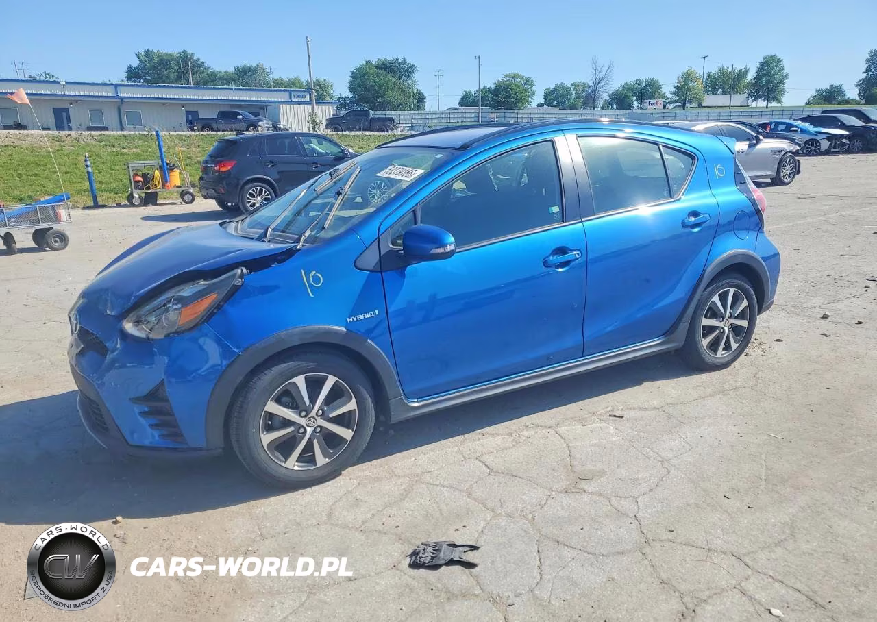 2018 Toyota Prius C Two