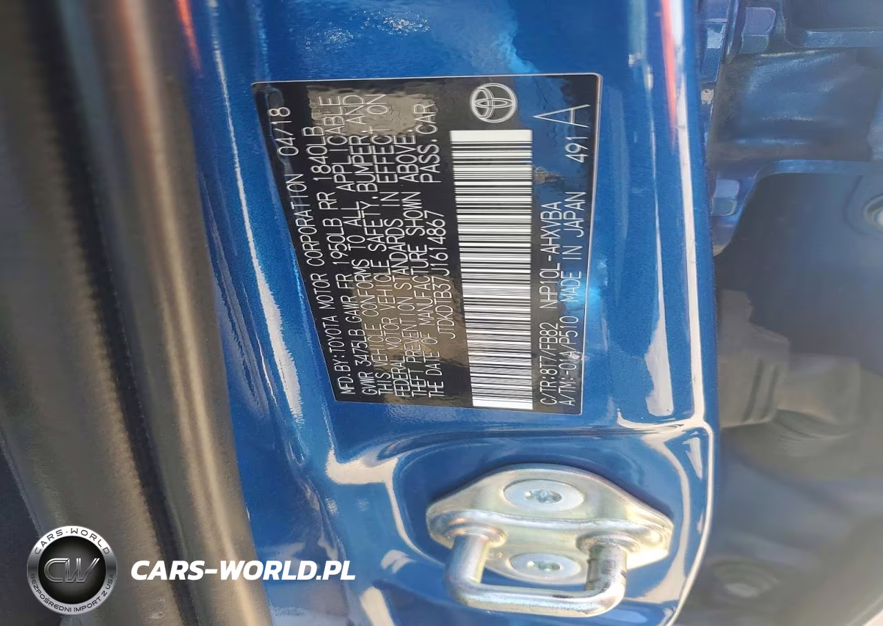 2018 Toyota Prius C Two VIN:JTDKDTB37J1614867 - 12