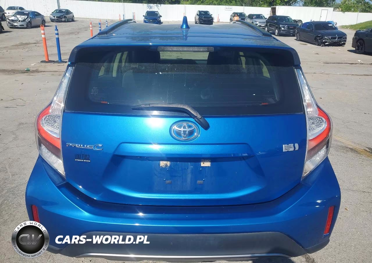 2018 Toyota Prius C Two VIN:JTDKDTB37J1614867 - 6