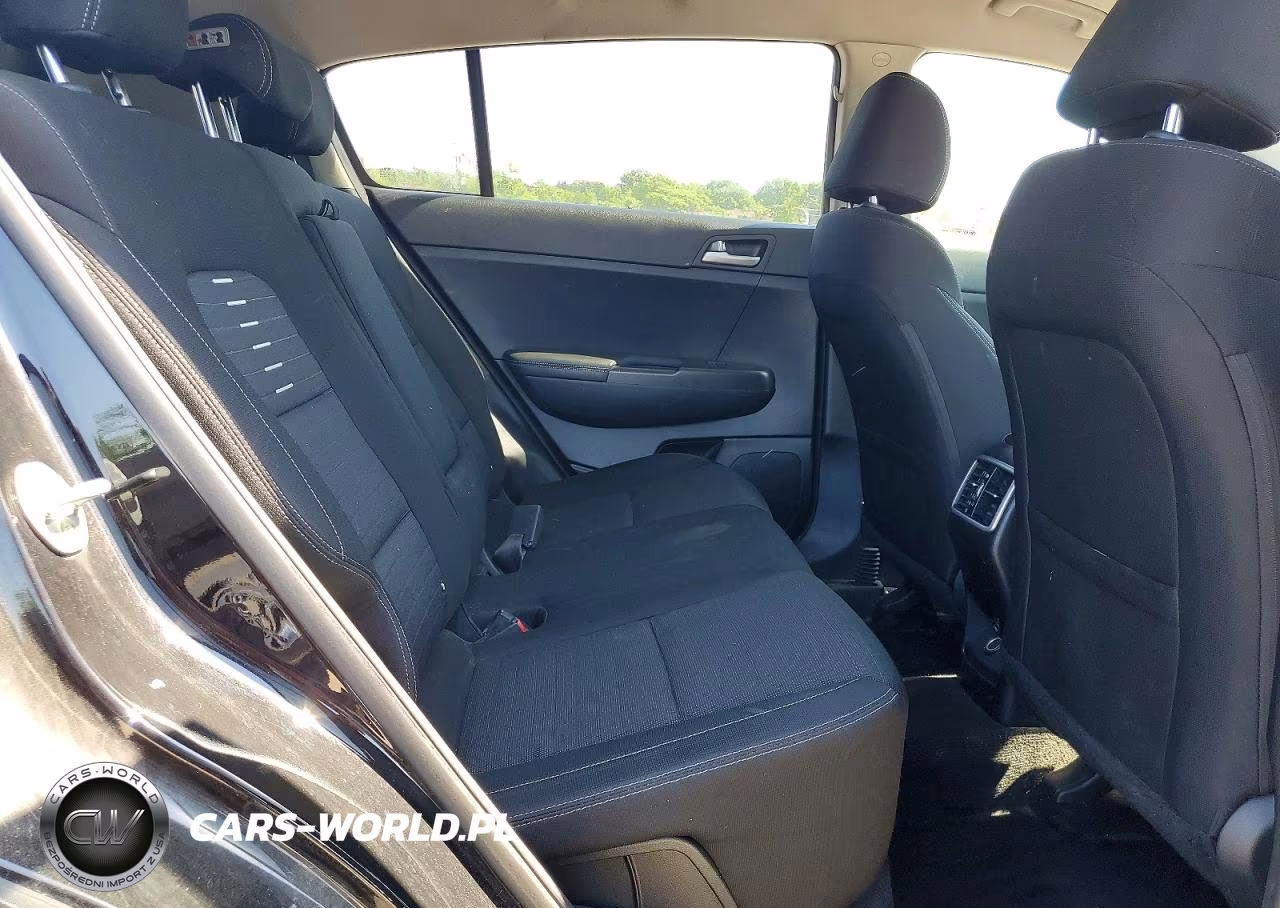 2019 Kia Sportage Lx VIN:KNDPMCAC0K7555182 - 11