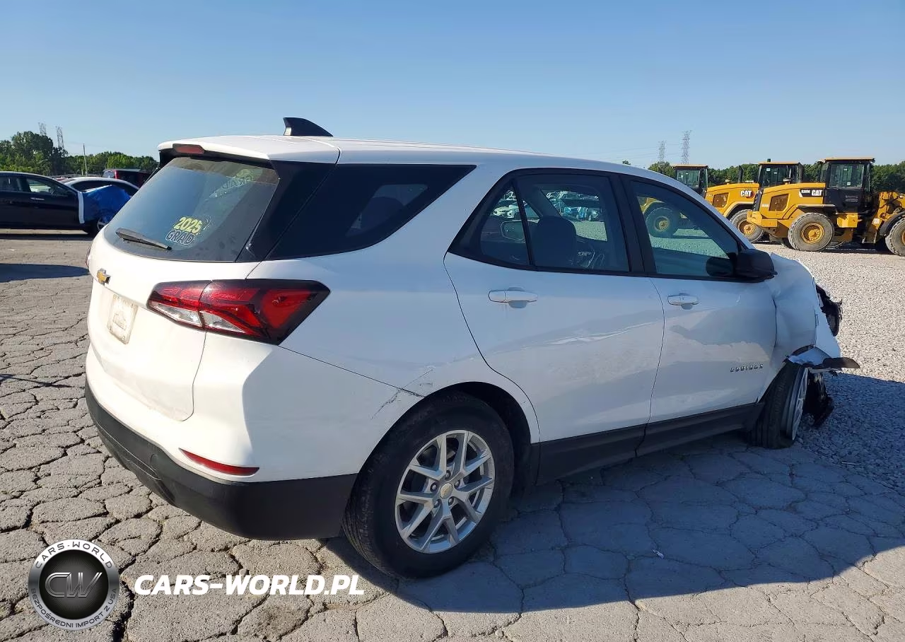 2023 Chevrolet Equinox Ls VIN:3GNAXHEG1PL123654 - 3