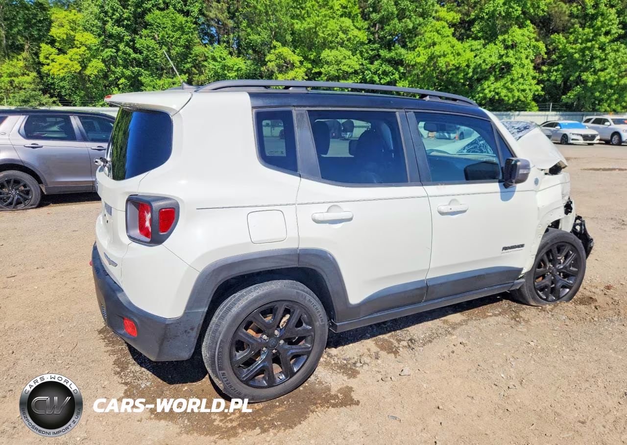 2017 Jeep Renegade Trailhawk VIN:ZACCJBCB6HPE76469 - 3