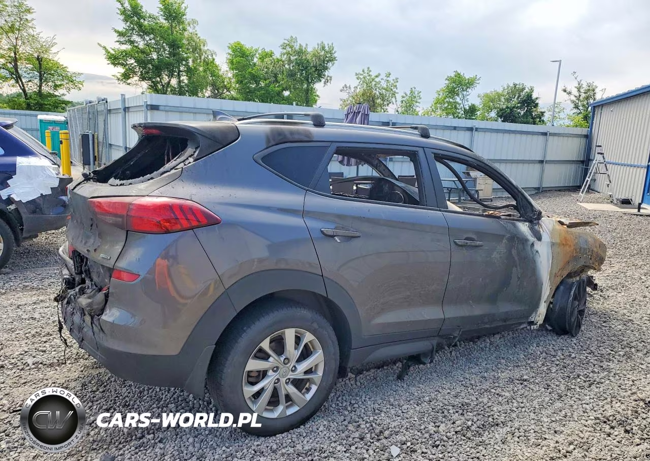 2020 Hyundai Tucson Value VIN:KM8J3CA40LU272720 - 3
