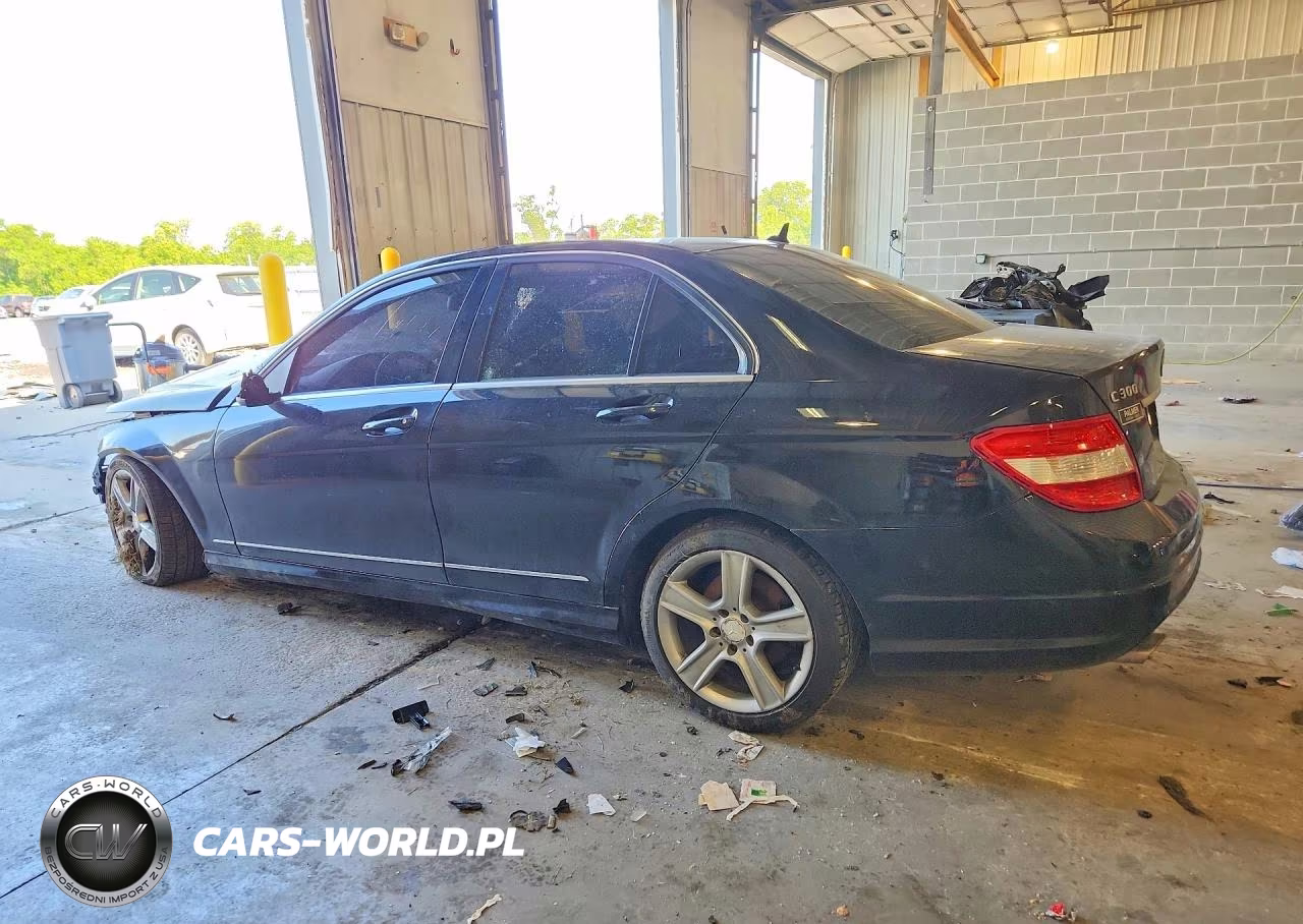 2011 Mercedes-Benz C 300 4Matic VIN:WDDGF8BB1BR135244 - 2