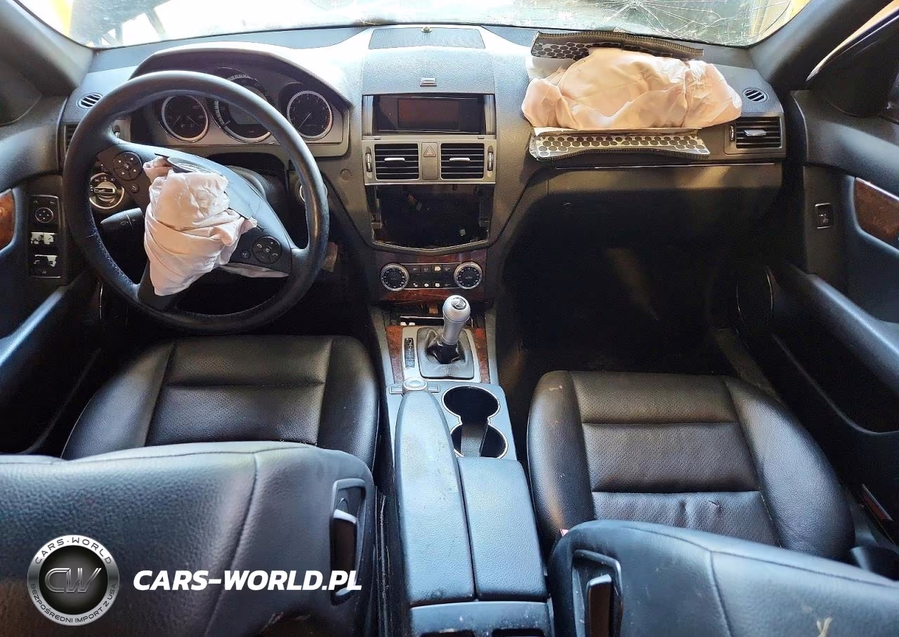 2011 Mercedes-Benz C 300 4Matic VIN:WDDGF8BB1BR135244 - 8