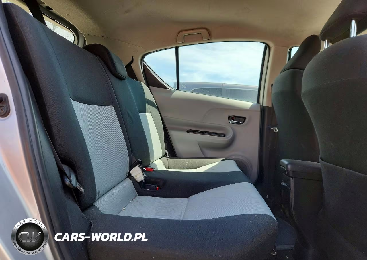 2014 Toyota Prius VIN:JTDKDTB38E1571453 - 10