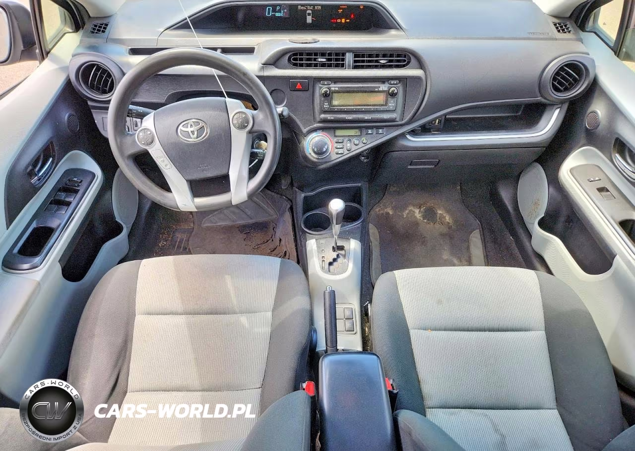 2014 Toyota Prius VIN:JTDKDTB38E1571453 - 8