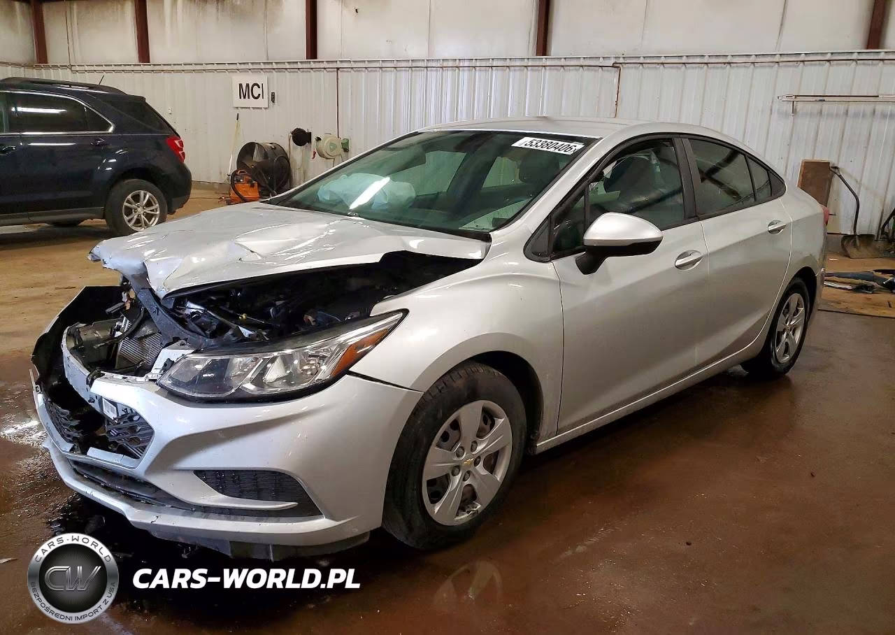 2017 Chevrolet Cruze Ls – zdjęcie 1 z 13