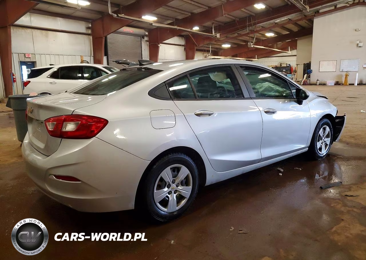 2017 Chevrolet Cruze Ls VIN:1G1BC5SM7H7125957 - 3