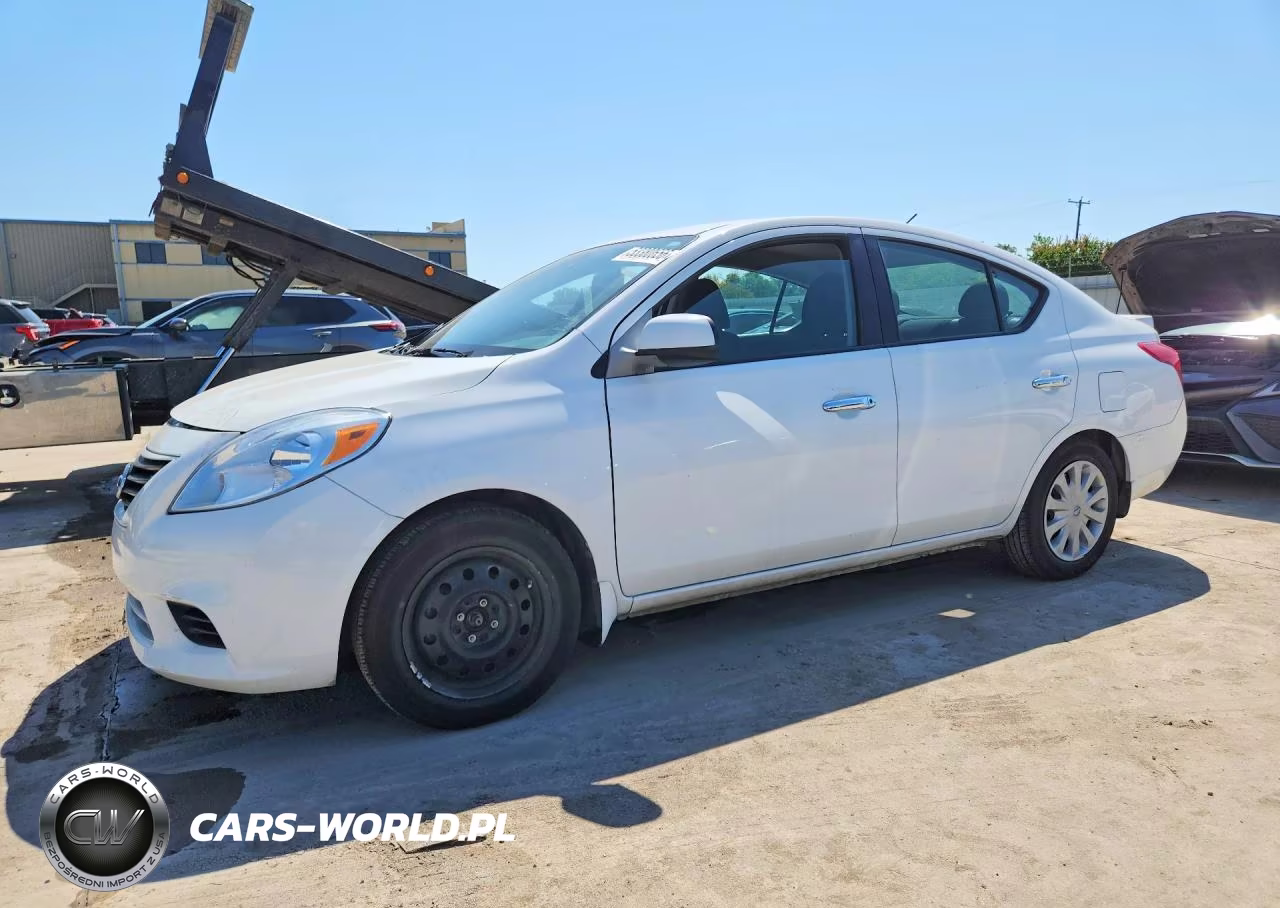 2014 Nissan Versa 1.6 Sv