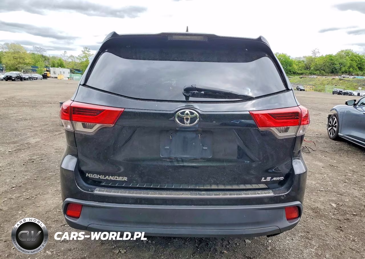 2019 Toyota Highlander Le Plus VIN:5TDBZRFH4KS917829 - 6