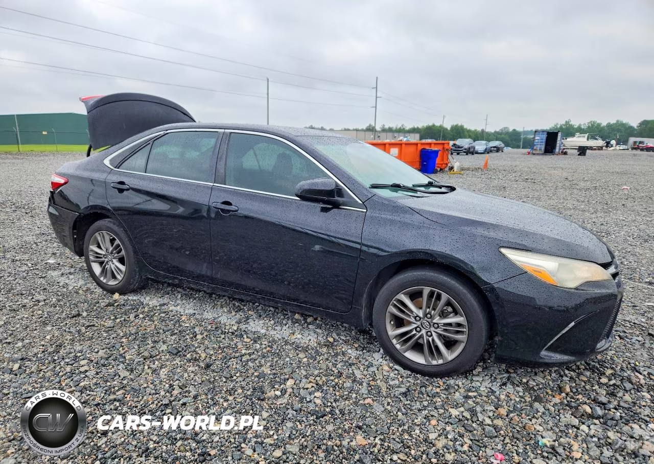 2017 Toyota Camry Se VIN:4T1BF1FK6HU672649 - 4
