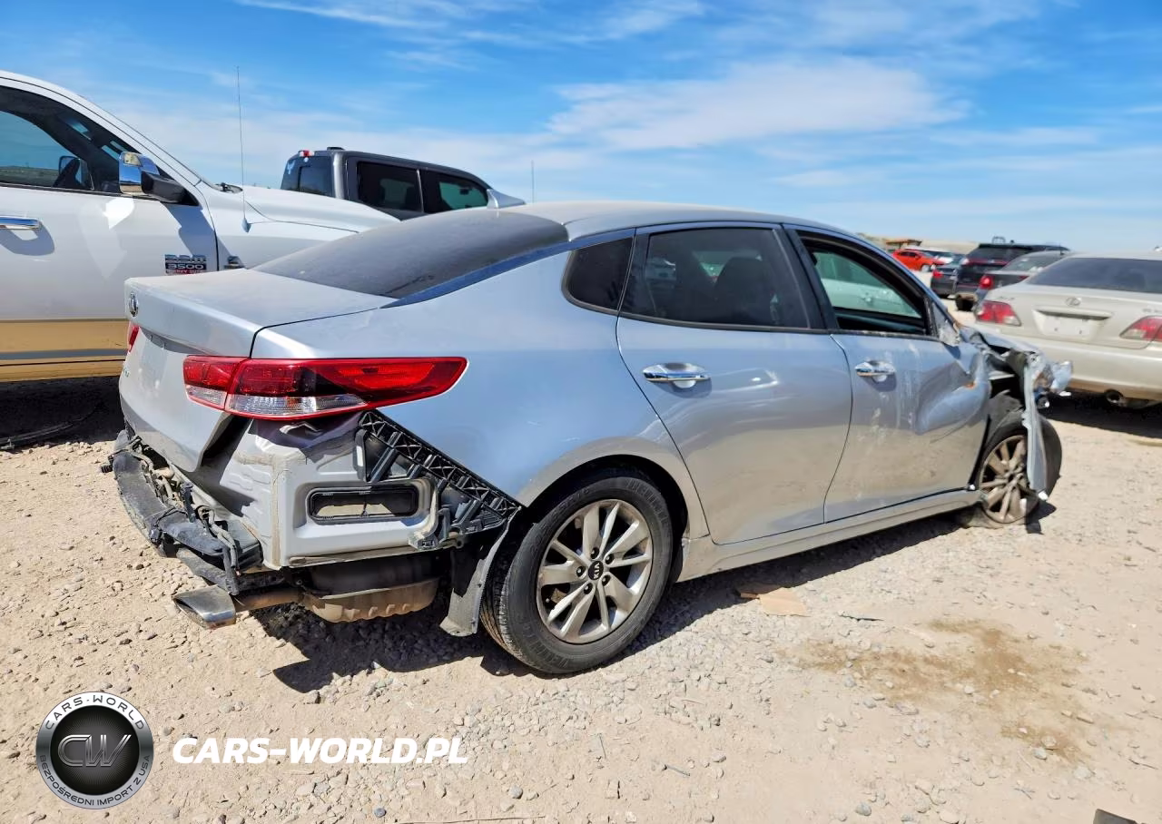 2019 Kia Optima Lx VIN:5XXGT4L36KG275134 - 3