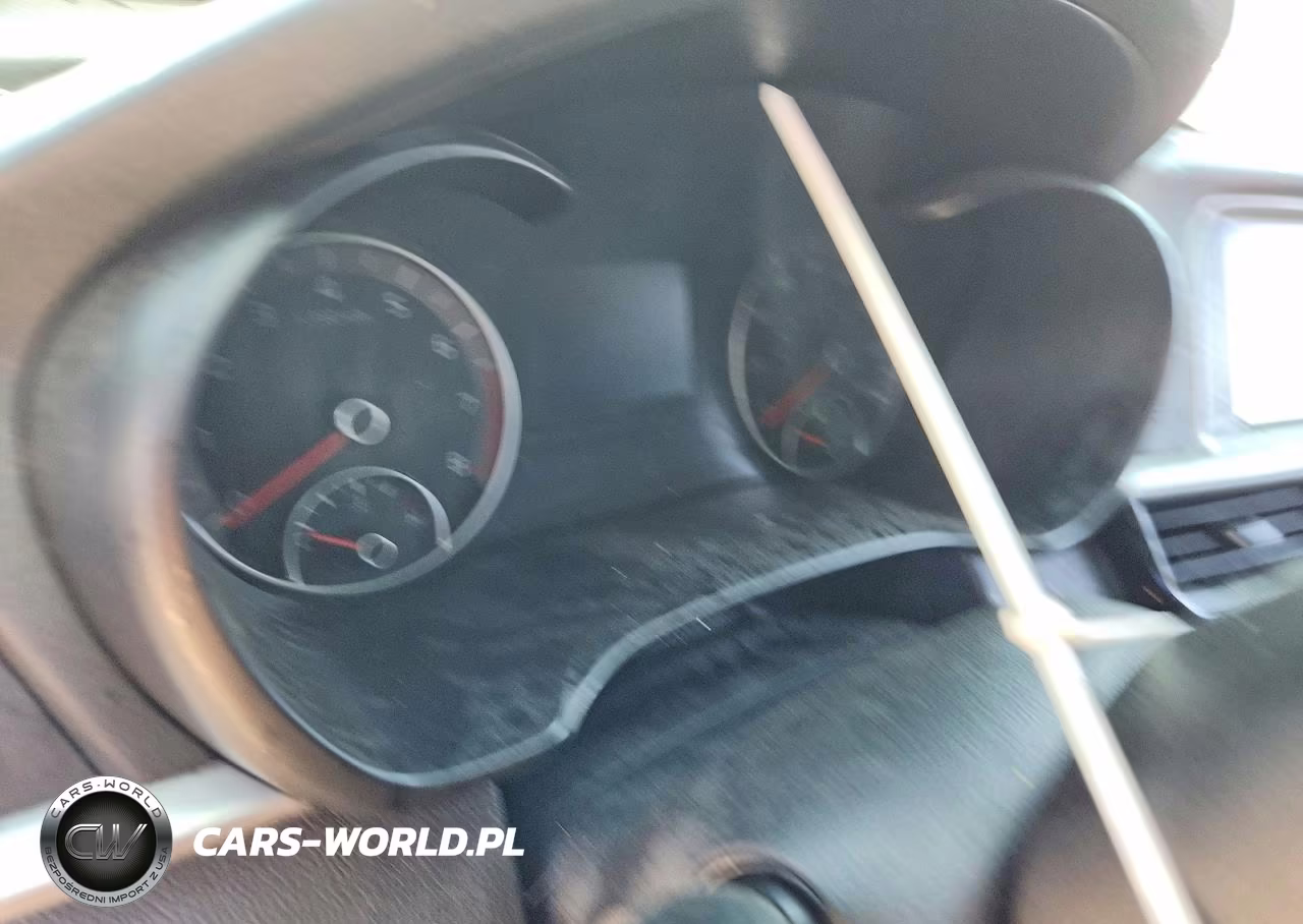 2019 Kia Optima Lx VIN:5XXGT4L36KG275134 - 9