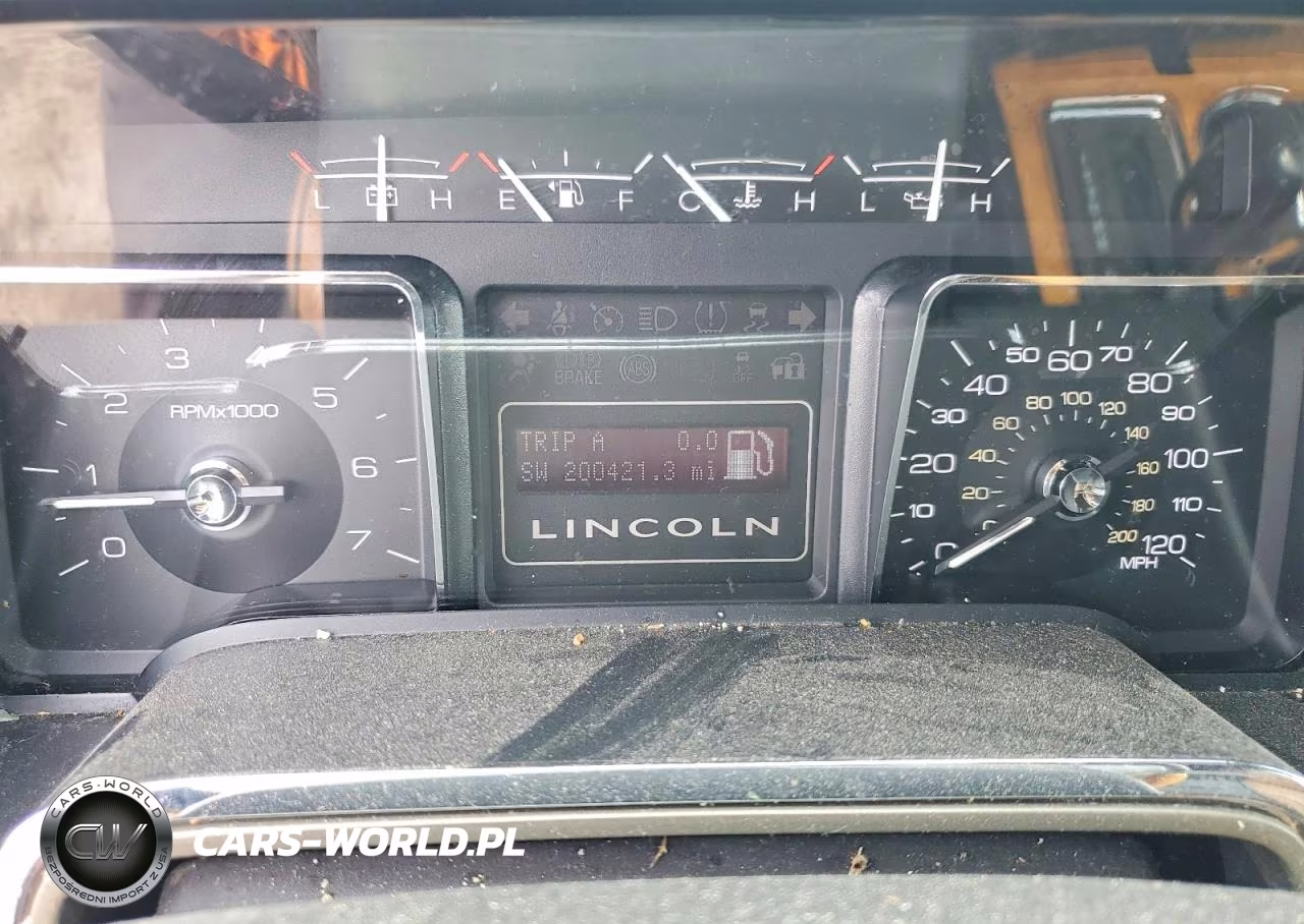 2012 Linc Navigator VIN:5LMJJ2J54CEL04035 - 9
