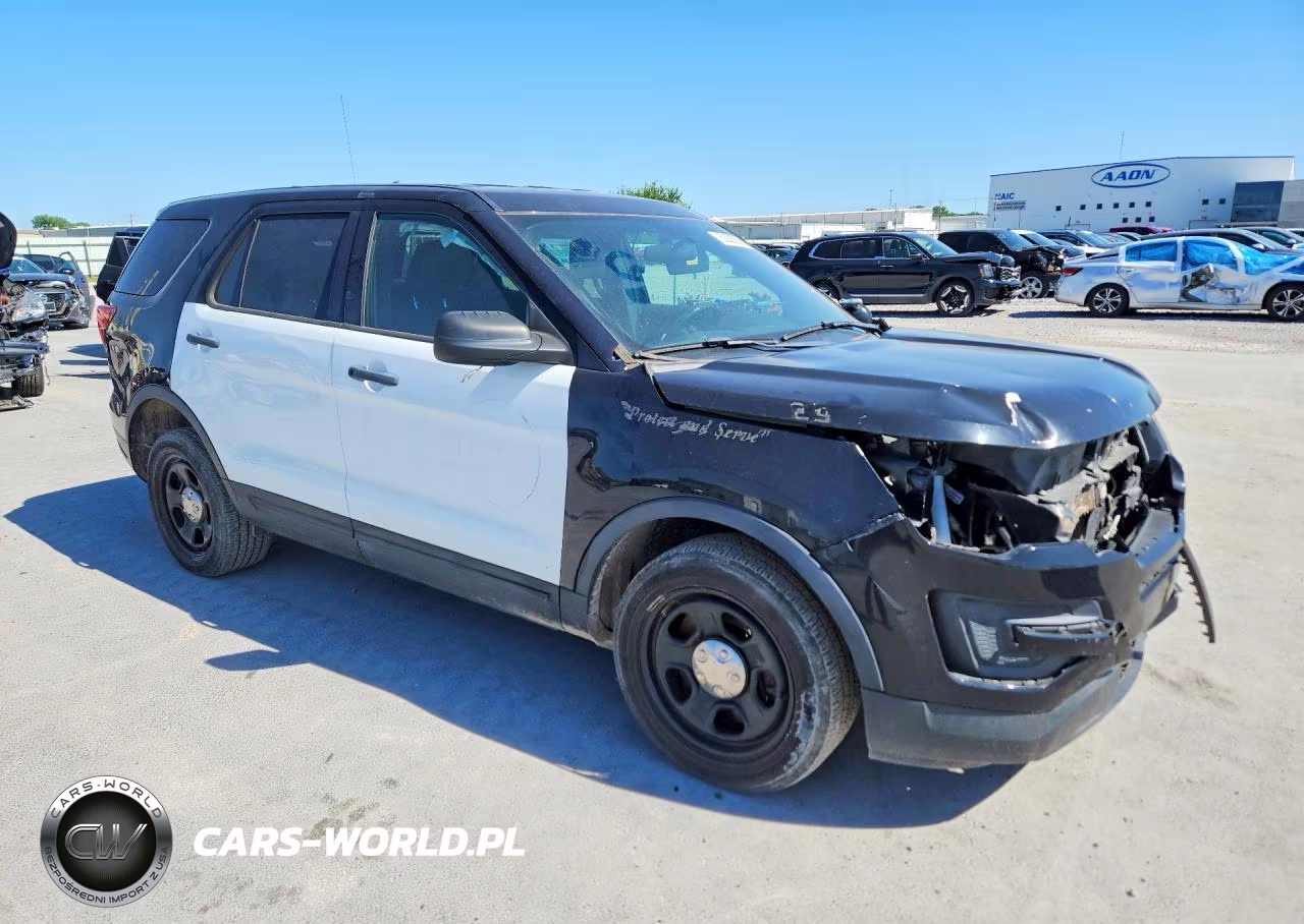 2019 Ford Explorer Police Interceptor VIN:1FM5K8AR0KGB54905 - 4
