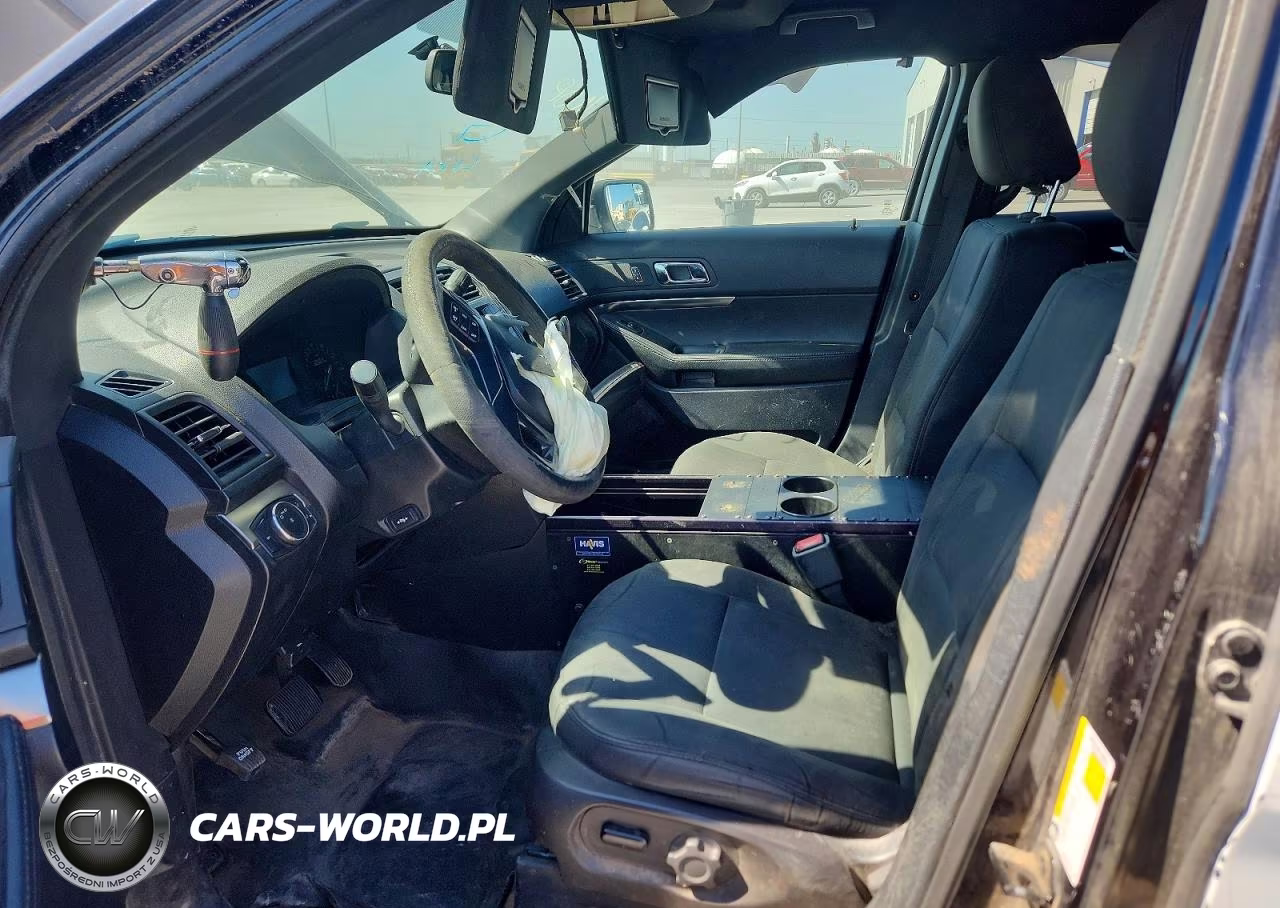 2019 Ford Explorer Police Interceptor VIN:1FM5K8AR0KGB54905 - 7