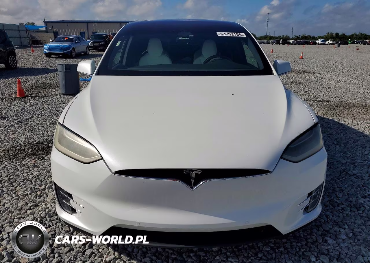 2019 Tesla Model X VIN:5YJXCBE2XKF197713 - 5