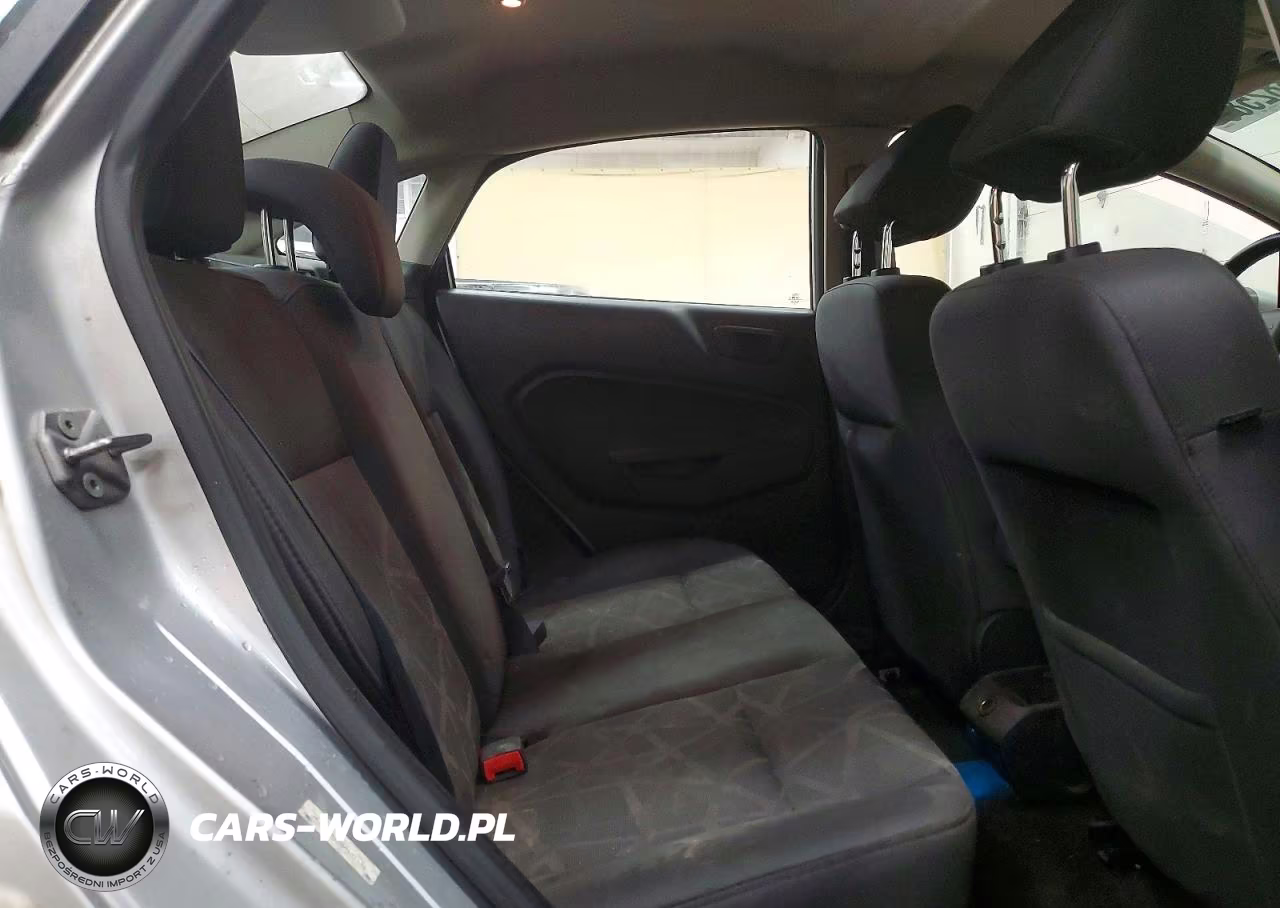 2013 Ford Fiesta Se VIN:3FADP4BJ8DM141112 - 10