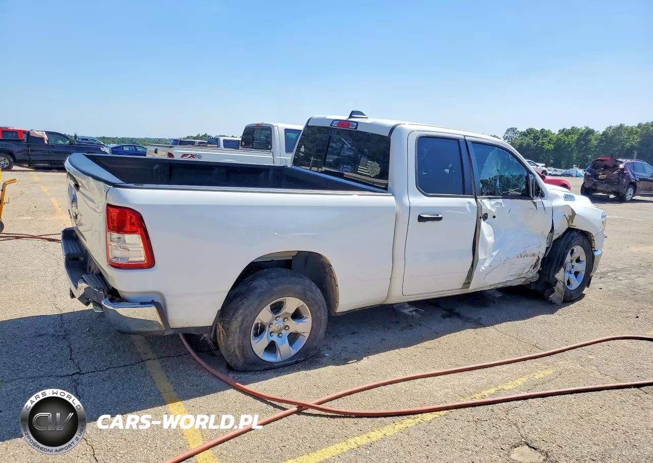 2023 Ram 1500 Big Horn VIN:1C6RREBT9PN574022 - 3