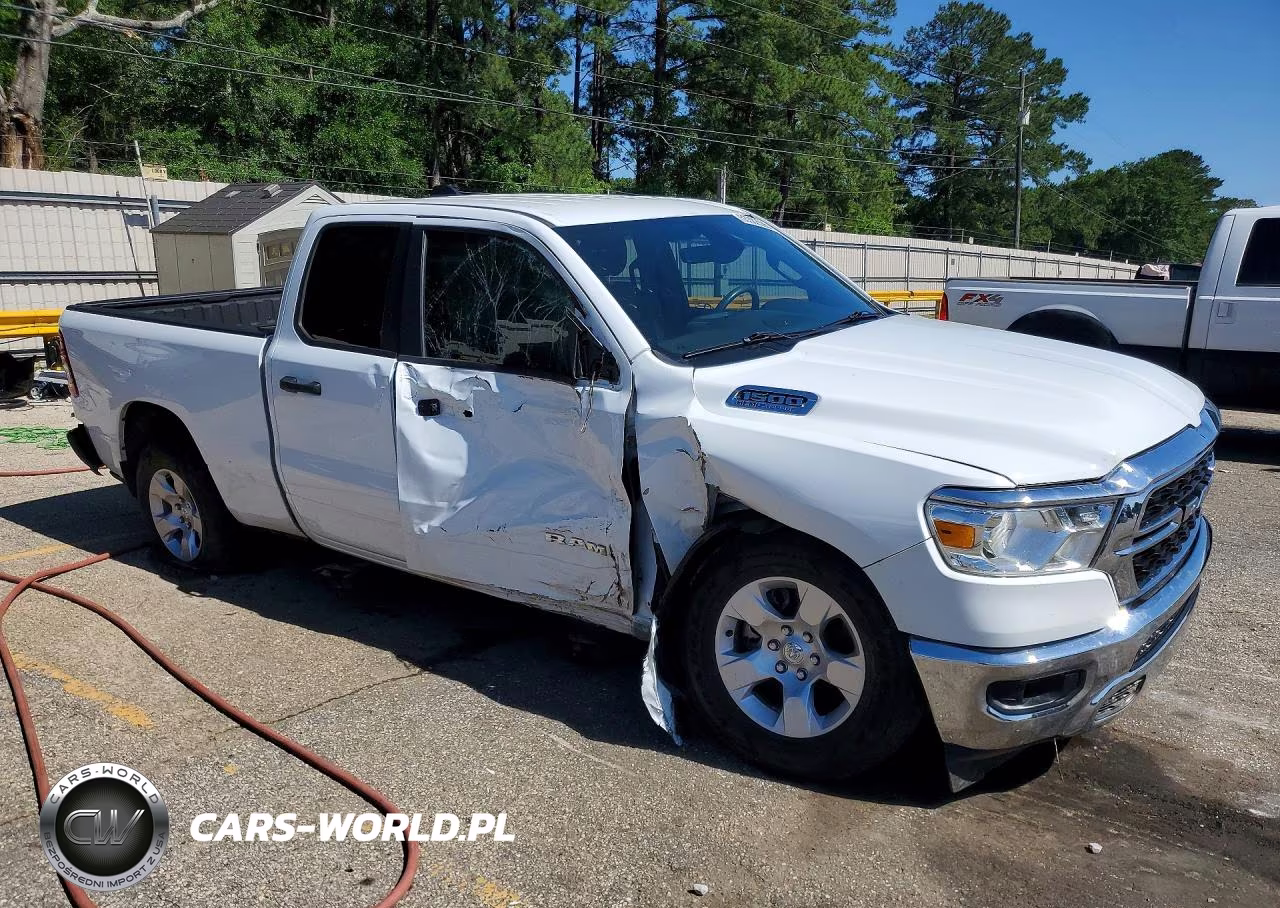 2023 Ram 1500 Big Horn VIN:1C6RREBT9PN574022 - 4